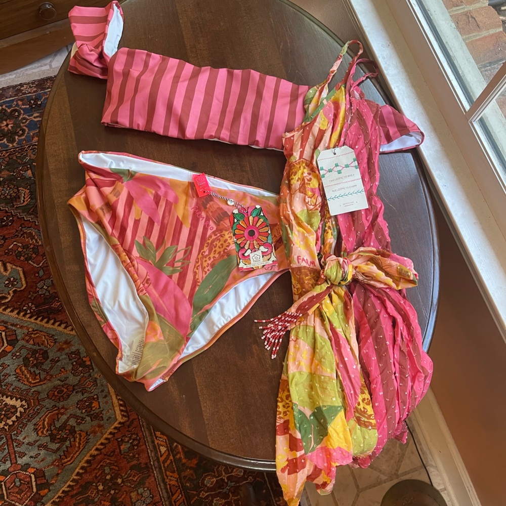 NWT FARM Rio Bikini Top with Matching Bottoms (L) & NWOT matching dress (M)!